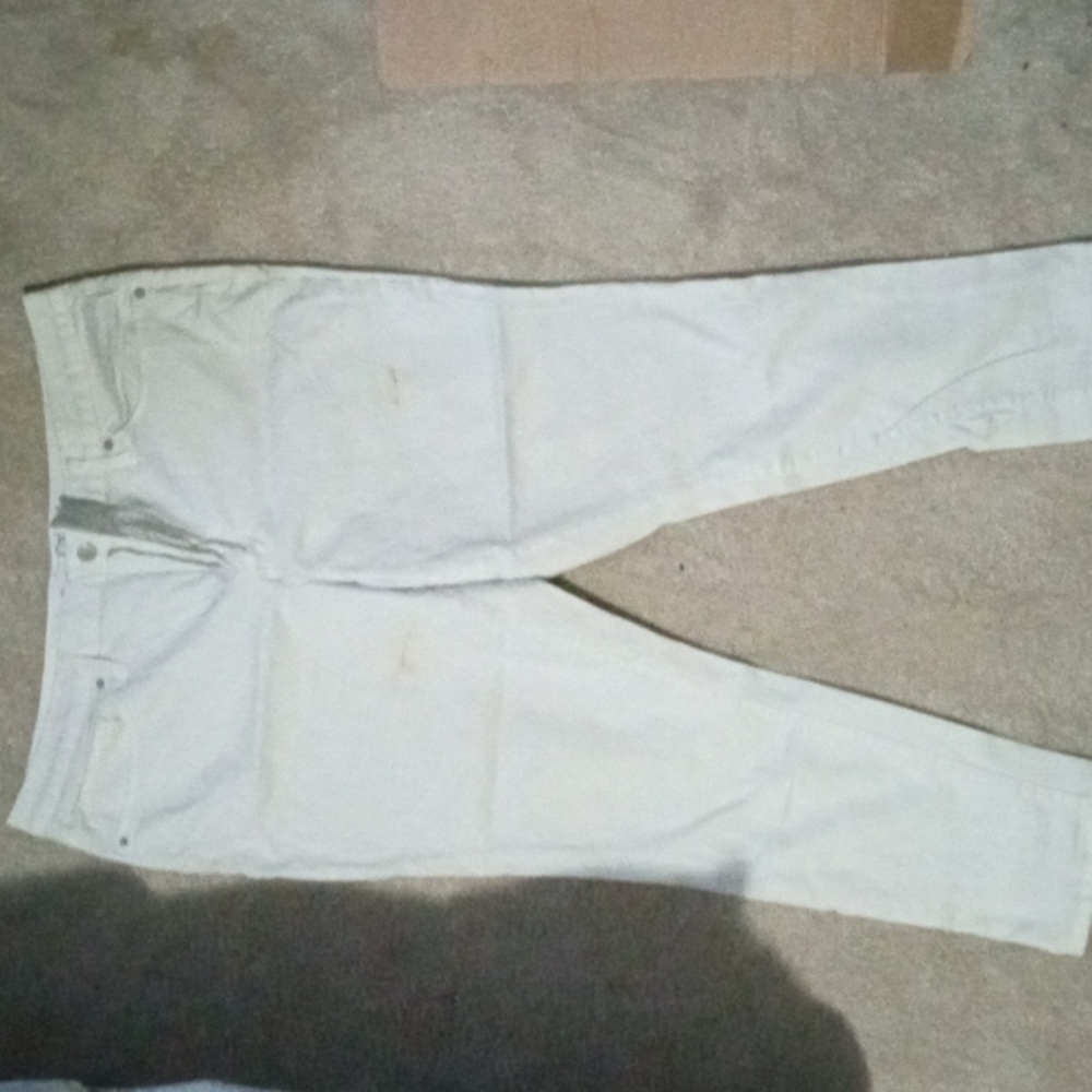 Women's jeans